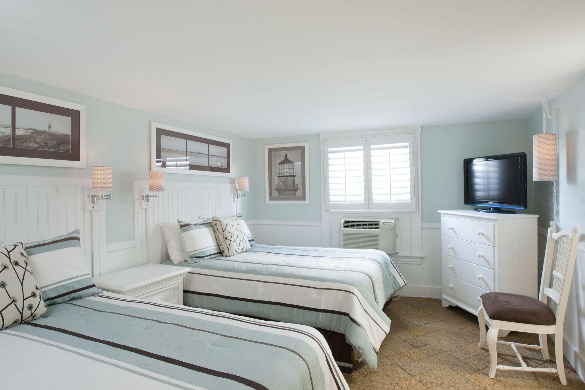 Vineyard Square Hotel And Suites Edgartown Exterior foto
